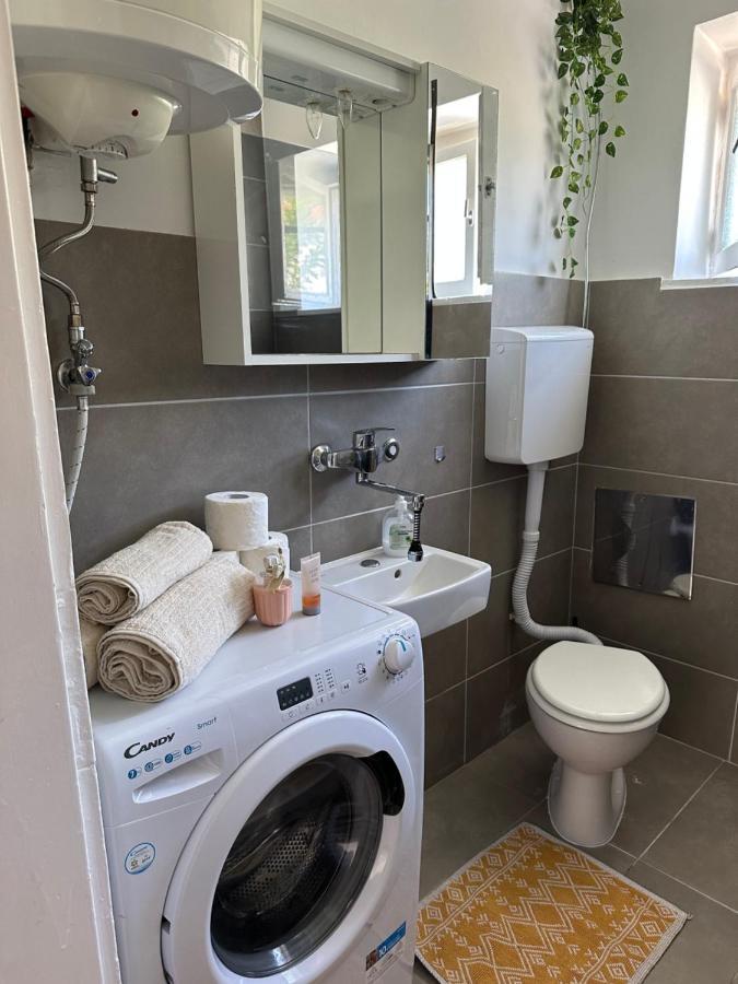 Cosy Family Apartment Marina Kastela Near Airport 외부 사진