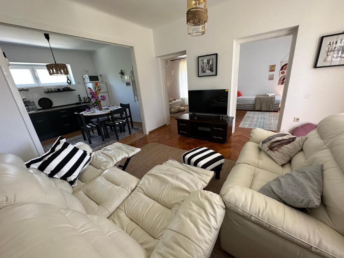 Cosy Family Apartment Marina Kastela Near Airport 외부 사진