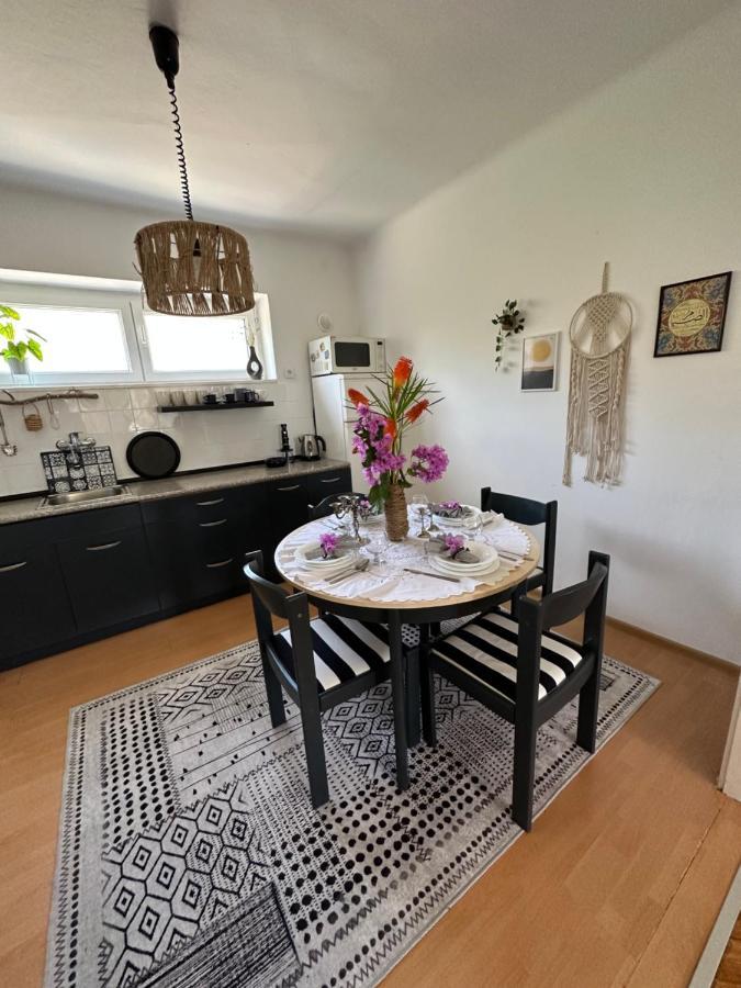 Cosy Family Apartment Marina Kastela Near Airport 외부 사진